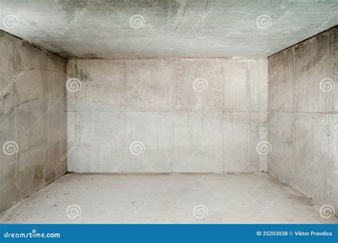 empty concrete room